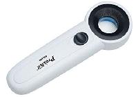 Kính lúp cầm tay có đèn led độ phóng đại 22X Proskit MA-020