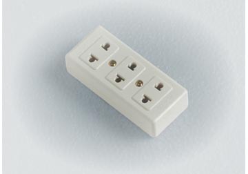 Ổ cắm không dây 3 lỗ 2 chấu Ổ cắm không dây 3 lỗ 2 chấu