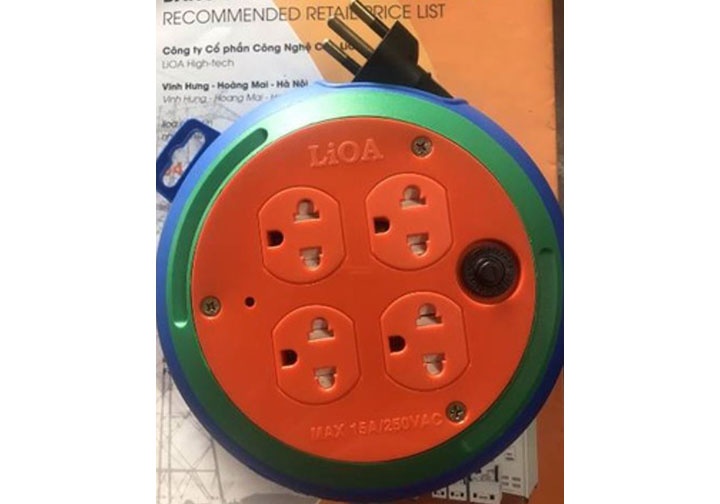 5m Ổ cắm điện kiểu đĩa bay 15A Lioa DB53-15A