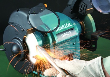 6" Máy mài 2 đá 250W Makita GB602