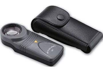 Kính lúp cầm tay có đèn LED độ phóng đại 15X Niigata LL-15