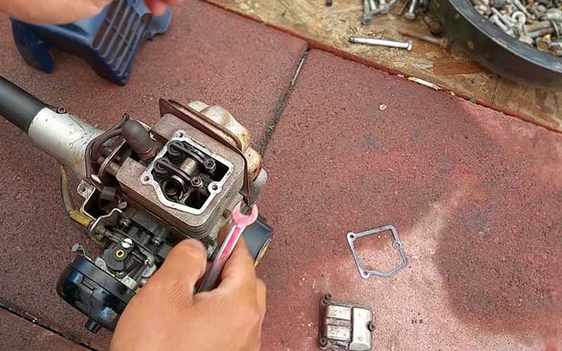 máy cắt cỏ giật không nổ 3